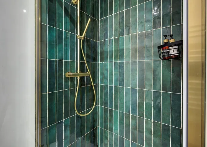 Bluestay 123 - Superb In